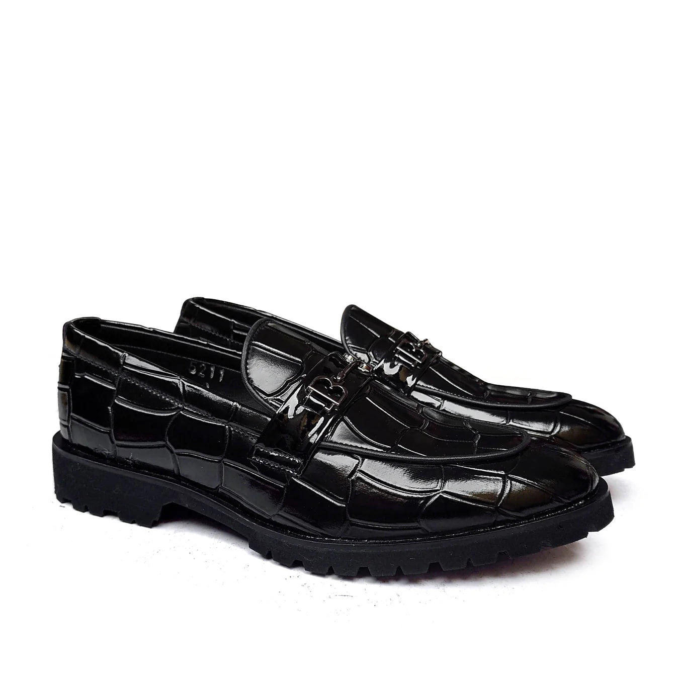 V5011 BLACK PATENT